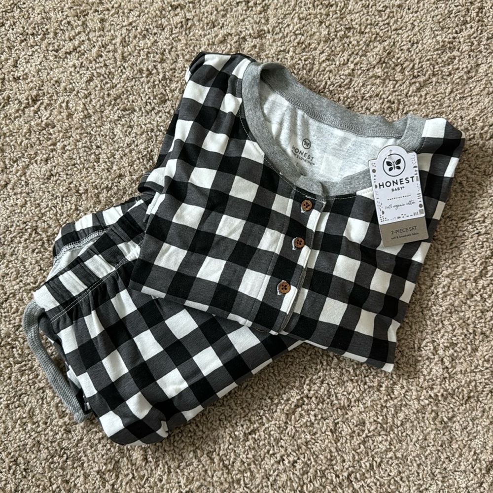 NWT Honest Baby 2pc pajama, 🖤🤍 check print, mens size L